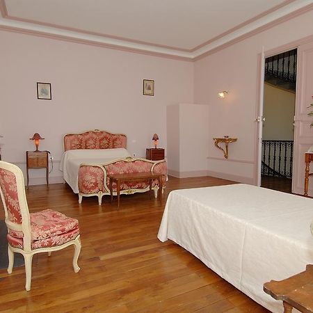 La Maison De Mariecamille Hotel Saint-Germain-Lembron Zewnętrze zdjęcie